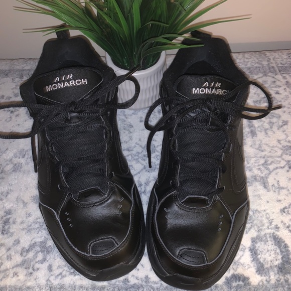 Nike Air Monarch main image 6